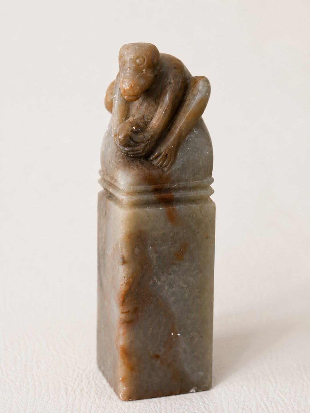Vintage Chinese Speksteen Stempel met Aapfiguur, ca. 1940, Ophalen of Verzenden