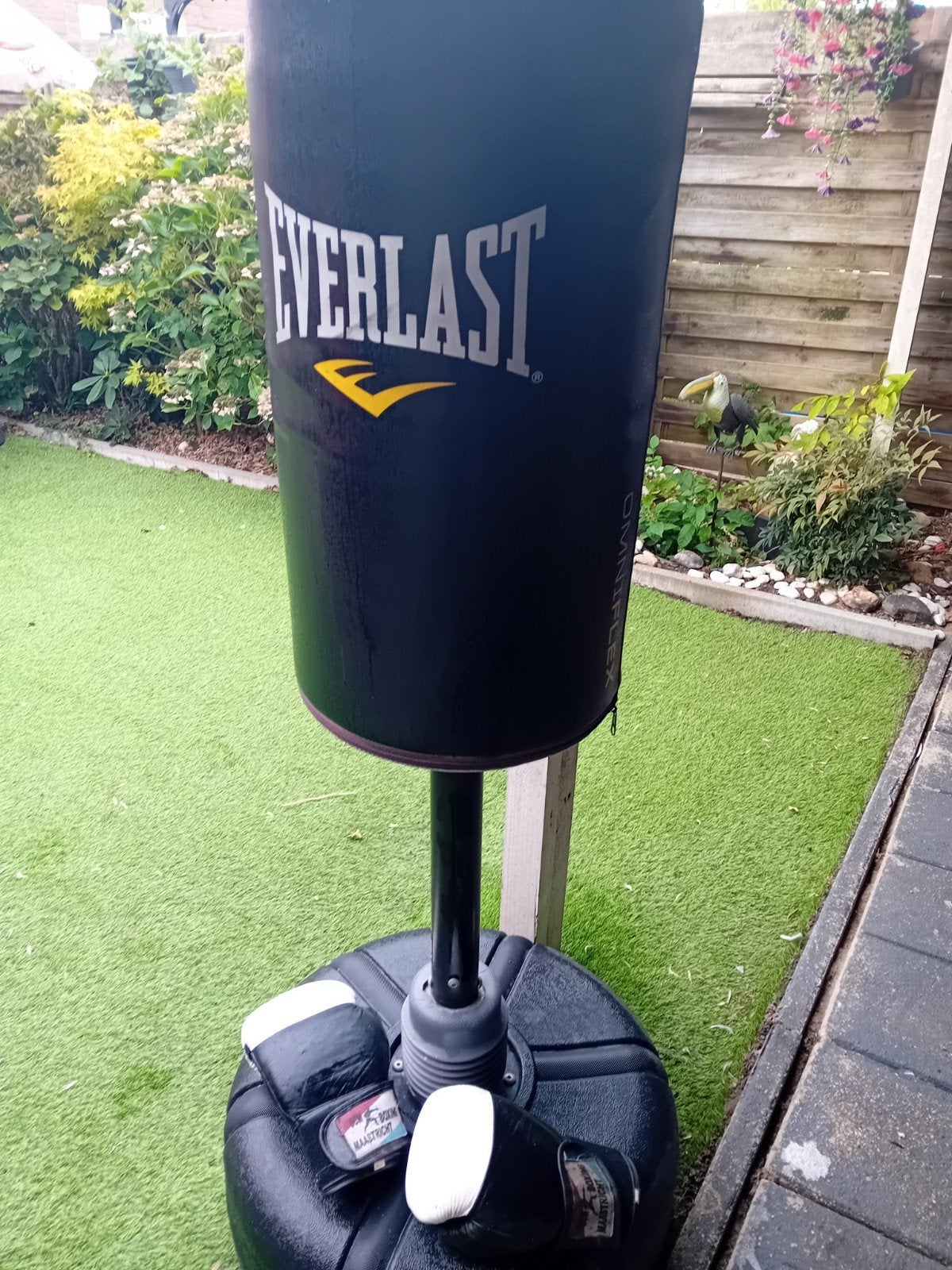 boxbal met handschoenen, Ophalen of Verzenden, Bokszak