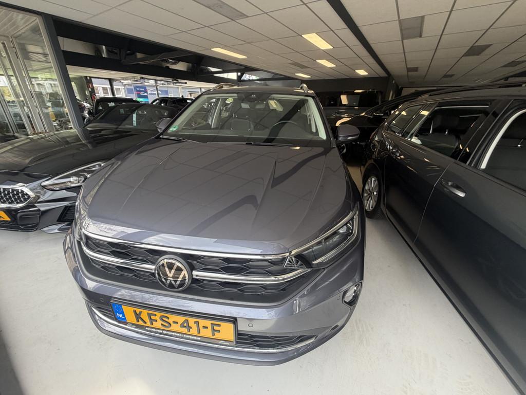 Volkswagen Taigo 1.5 TSI R-Line Business DSG Automaat Bj 202, Auto's, Volkswagen, 4 cilinders, 150 pk, Leder en Stof, 1204 kg