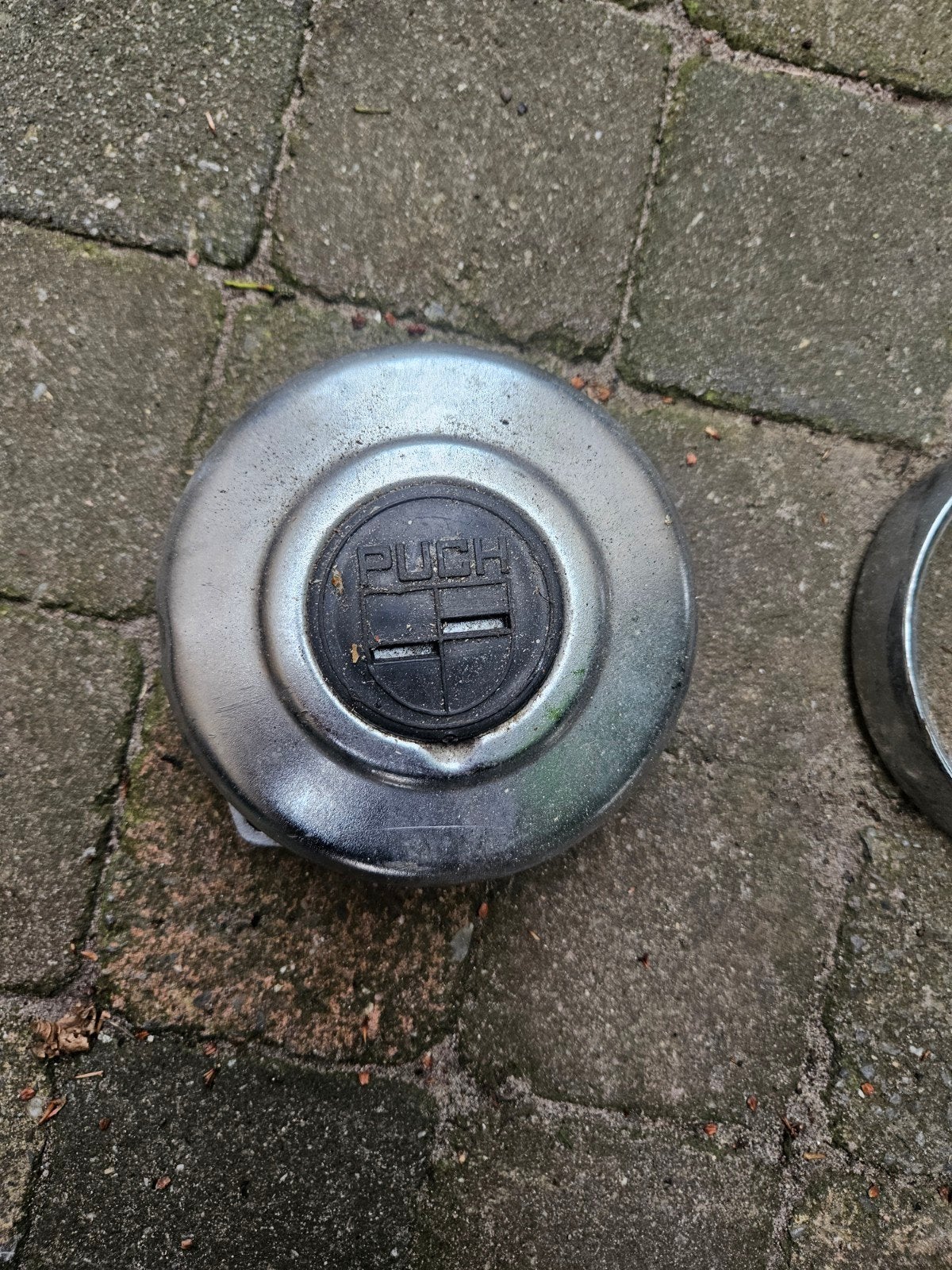 Puch Koplamp Behuizing met Logo en Ring, Fietsen en Brommers, Brommeronderdelen | Puch, Ophalen of Verzenden, Gebruikt, Koplamp