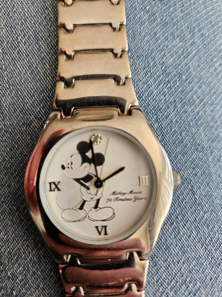 Disney Horloge Speciale Editie 70 Jaar - Nr. 1602/3000, Verzamelen, Disney, Ophalen of Verzenden, Zo goed als nieuw