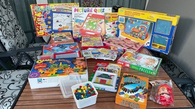 kinderspeelgoed spellen, Ophalen