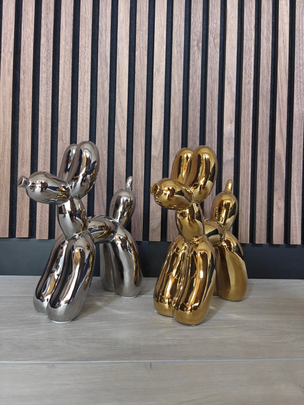 Jeff Koons ballon hond replica. Balloon dog Chroom, goud., Ophalen of Verzenden, Nieuw, Dier