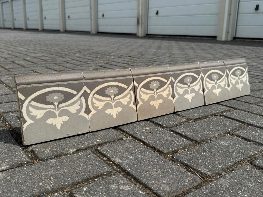 Antieke tegel plinten 8+ meter, Ophalen, Overige materialen, Gebruikt, 250 cm of meer