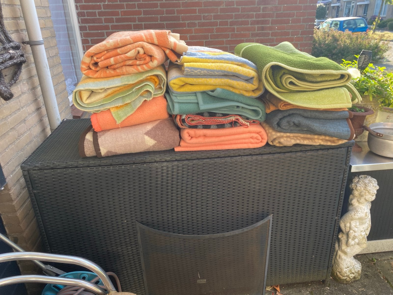 Paarden dekens grootste gedeelte wol 12 stuks, Ophalen