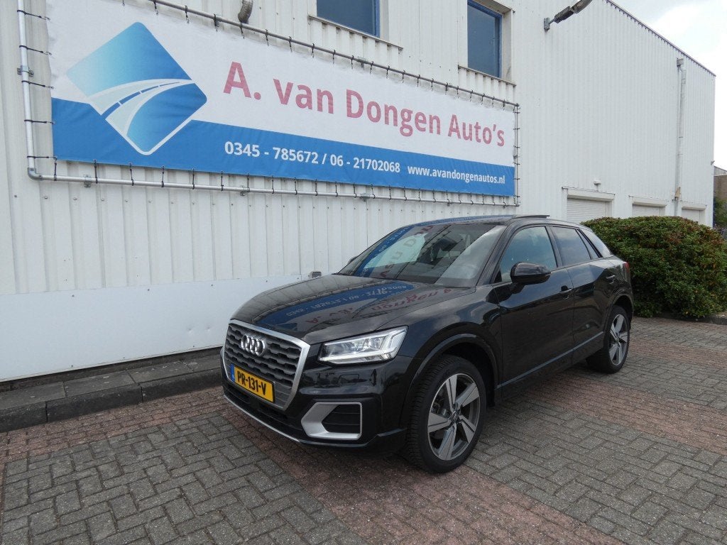 Audi Q2 1.0 TFSI #LIMITED,Clima,Cruise,Navi,Pano,Led,Ambient, Auto's, Gebruikt, Zwart, Bedrijf, Handgeschakeld