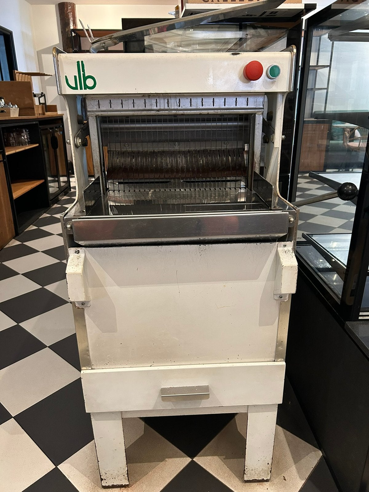 VLB Broodsnijmachine 60 cm, Ophalen of Verzenden, Bakkerij en Slagerij
