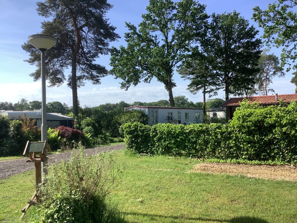 Stacaravan met JAARPLAATS op de Waterjuffer Harfsen, Caravans en Kamperen, Stacaravans, Tot en met 4