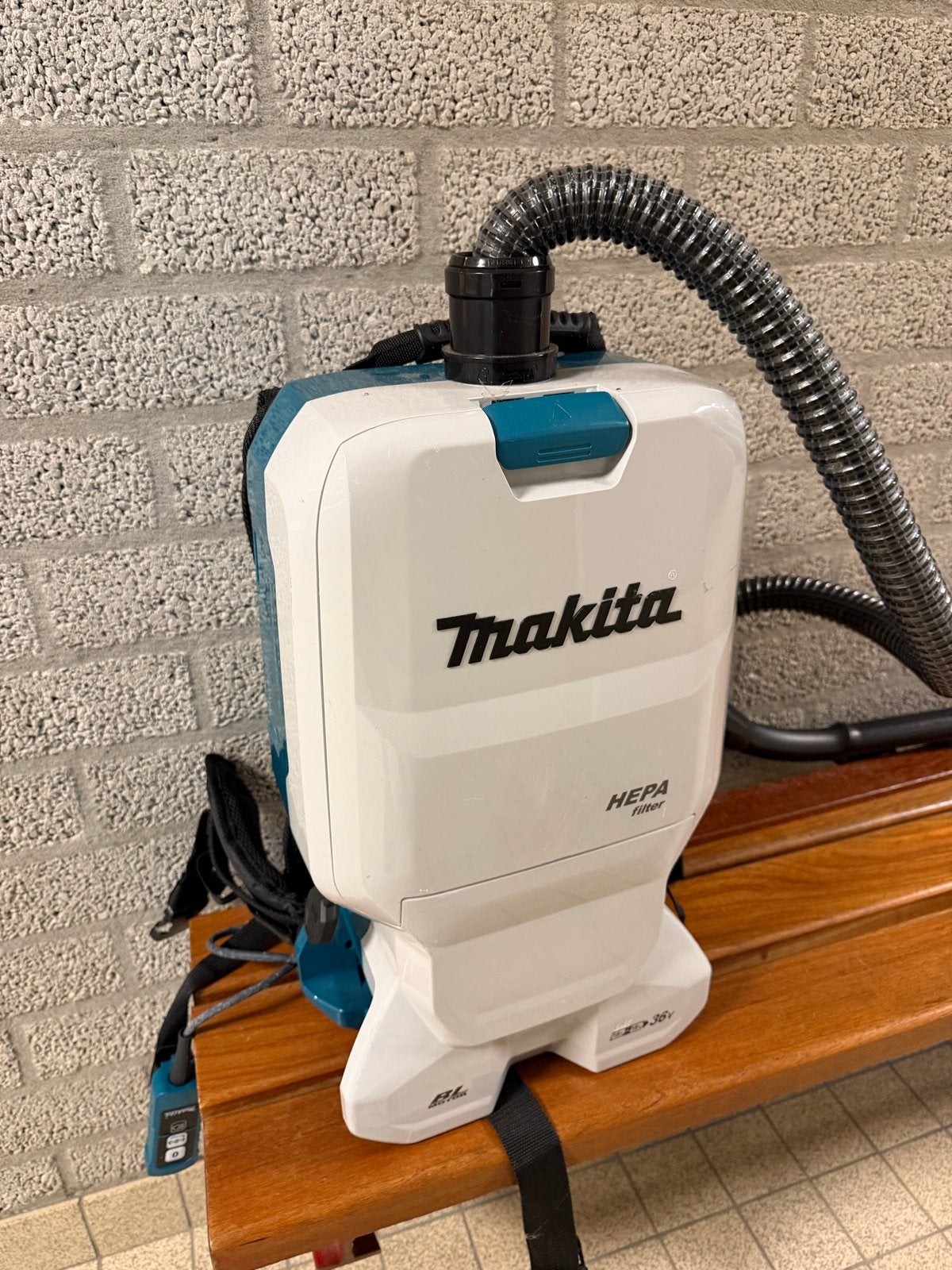 Te koop makita accu stofzuiger, Overige typen, Draadloos, Zo goed als nieuw, Makita
