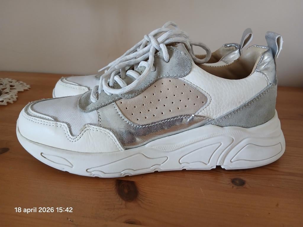 Juul en Belle maat 38 nieuwprijs 169.95€, Overige kleuren, Juul en Belle, Ophalen of Verzenden, Sneakers of Gympen