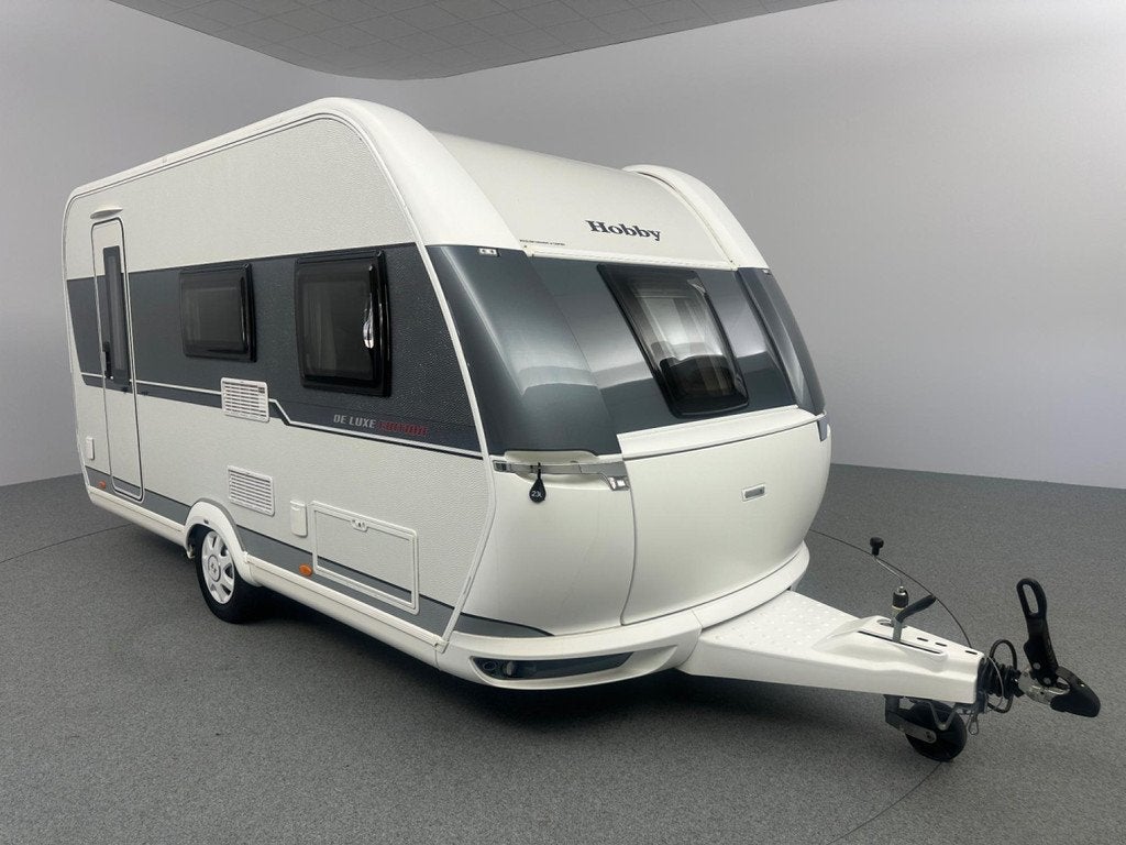Hobby De Luxe Edition 440 SF Mover luifel, Vast bed, Hobby, Bedrijf, Treinzit