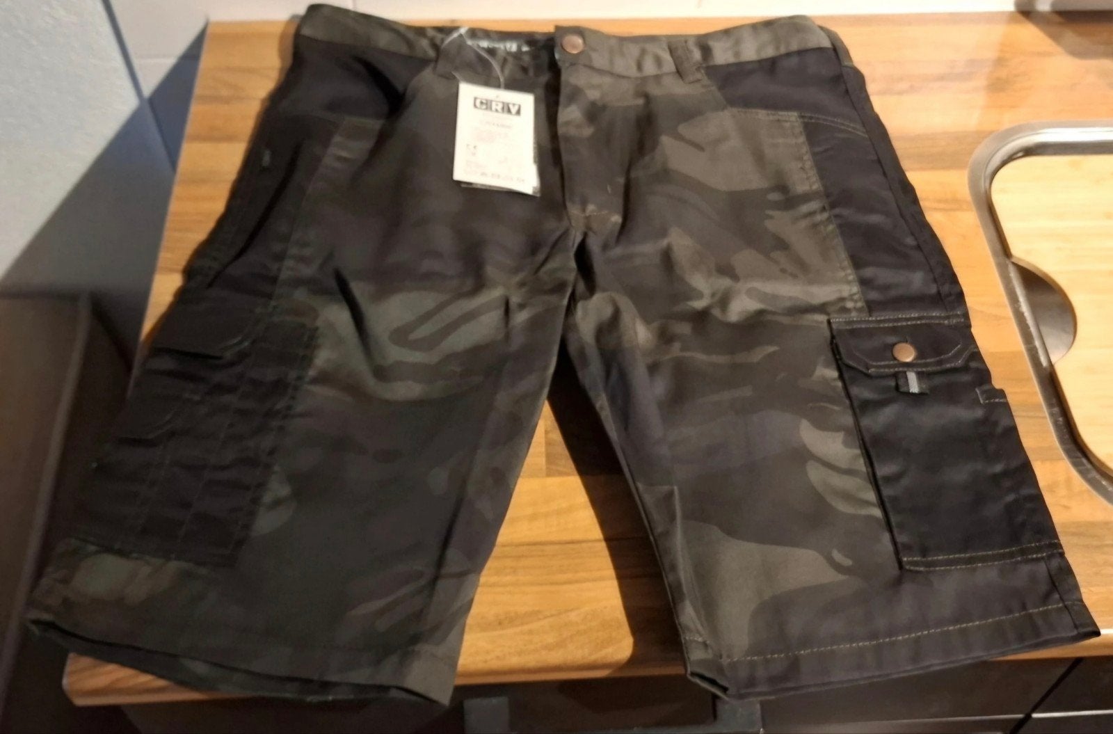 Cerva korte Heren werkbroek camouflage Mt L NIEUW, Maat 52/54 (L), Nieuw, Ophalen of Verzenden, Cerva