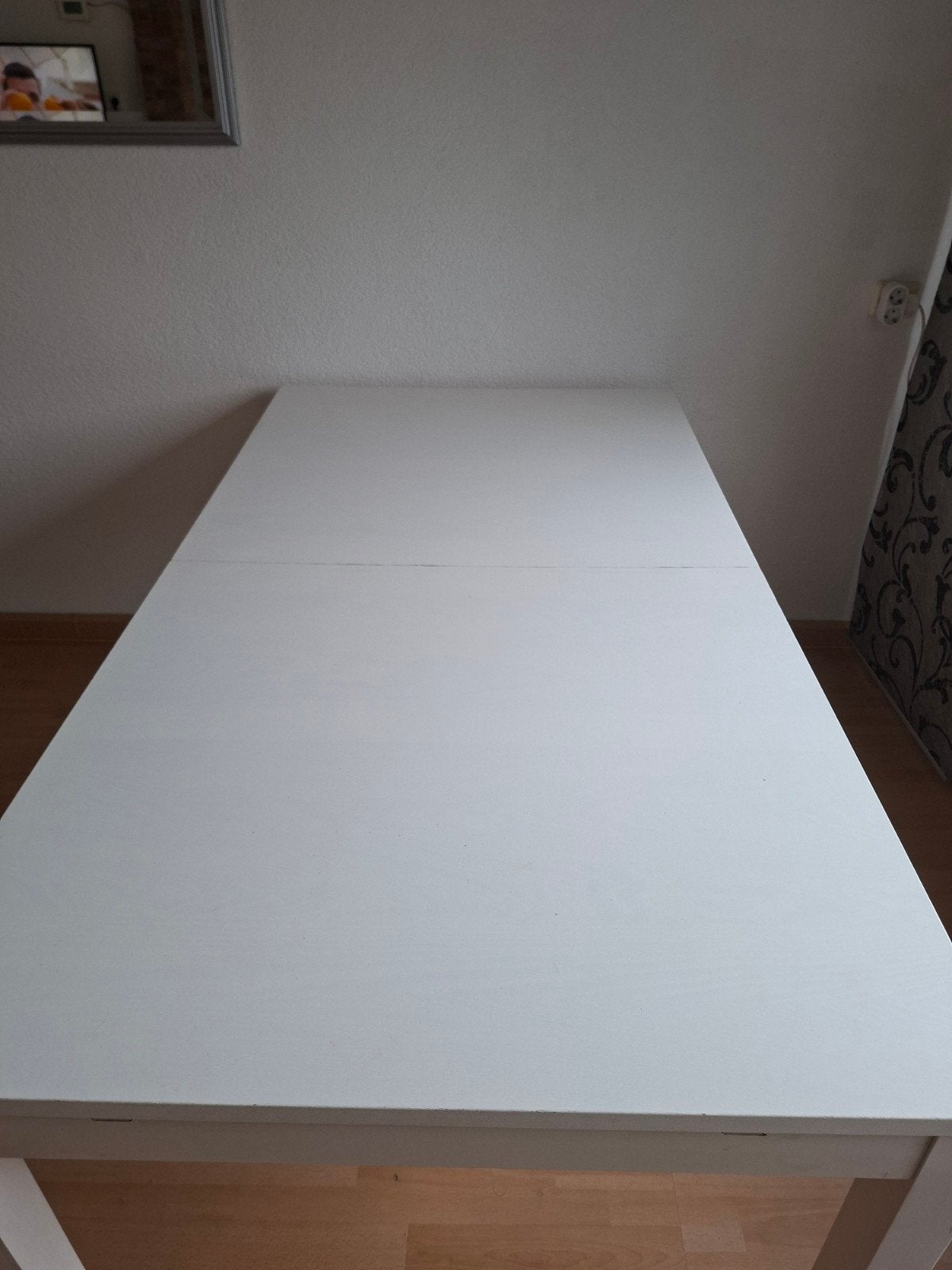 Foto 3 van IKEA Bjursta uitschuifbare eettafel wit