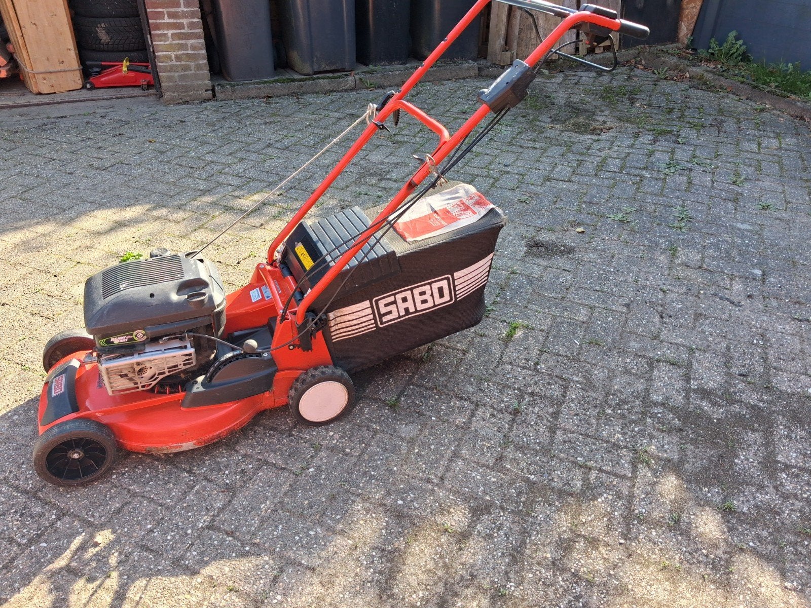 Foto 4 van goede sabo grasmaaier