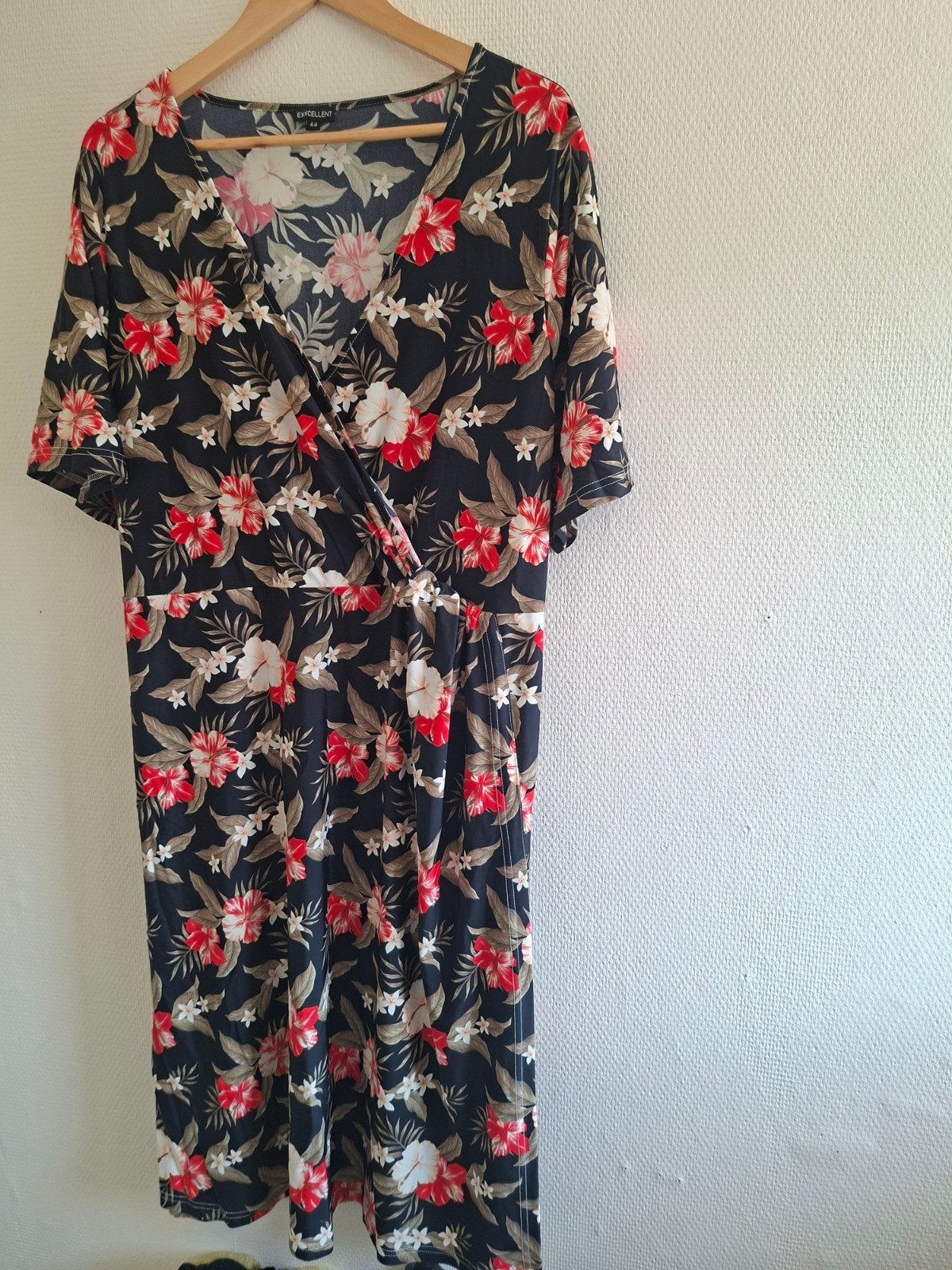 Zomerse bloemenjurk van Exxcellent, maat 48/50, Meerkleurig, Maat 46/48 (XL) of groter, Ophalen of Verzenden, Exxcellent