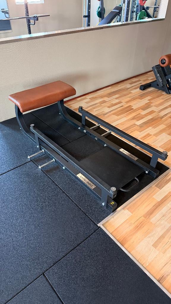 Lifemaxx LMX1057 Crossmaxx Hip Thrust Bench, Ophalen, Zo goed als nieuw, Metaal, Krachtstation