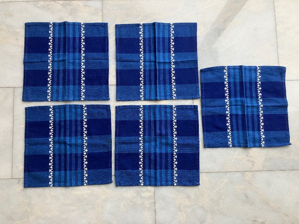 5 Blauwe stoffen servetten - Afm. 27 x 28 cm, Ophalen of Verzenden