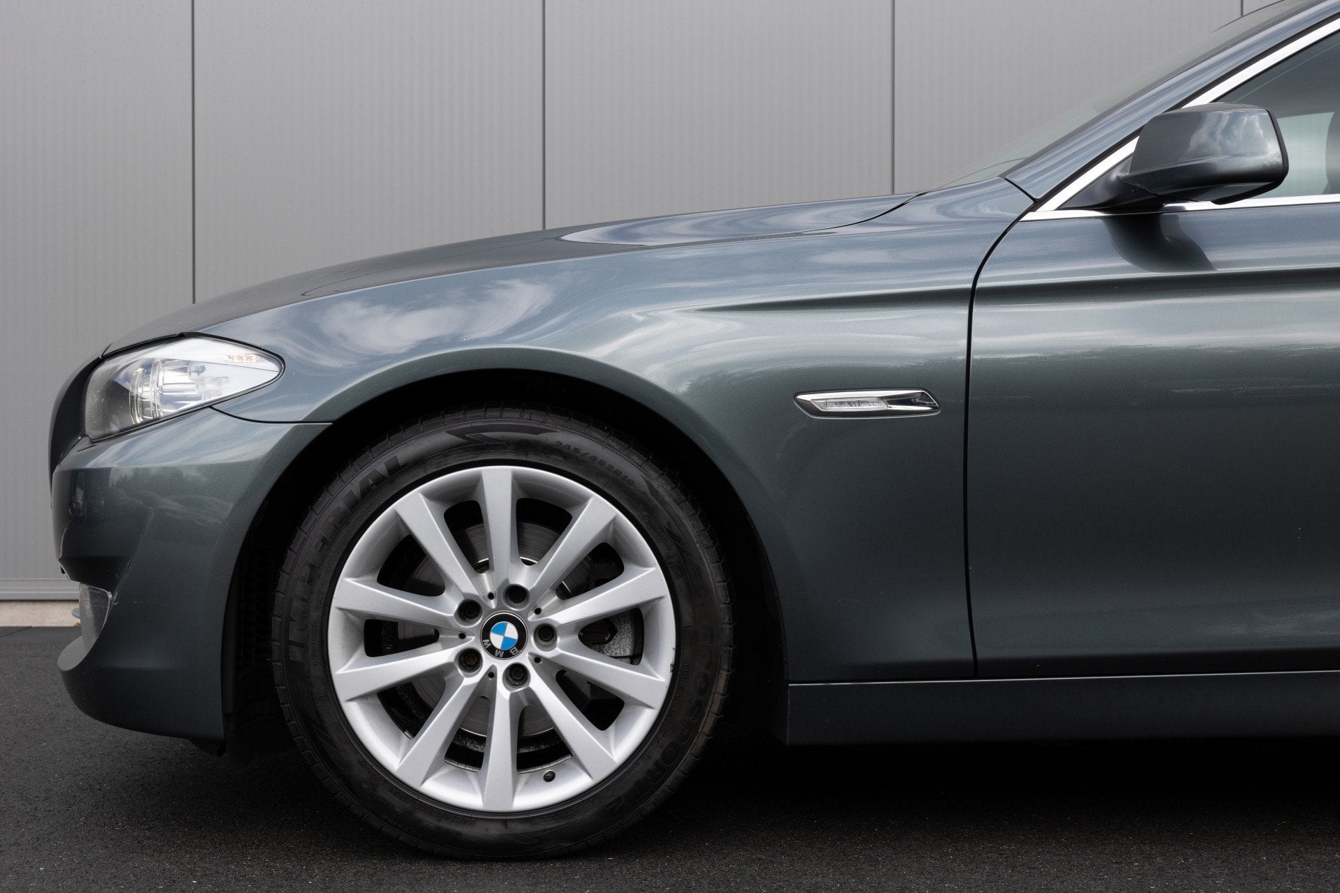 BMW 5 Serie 523i High Executive | LEDER | NAVI | STOELVERWAR, Euro 5, Achterwielaandrijving, Gebruikt, Zwart