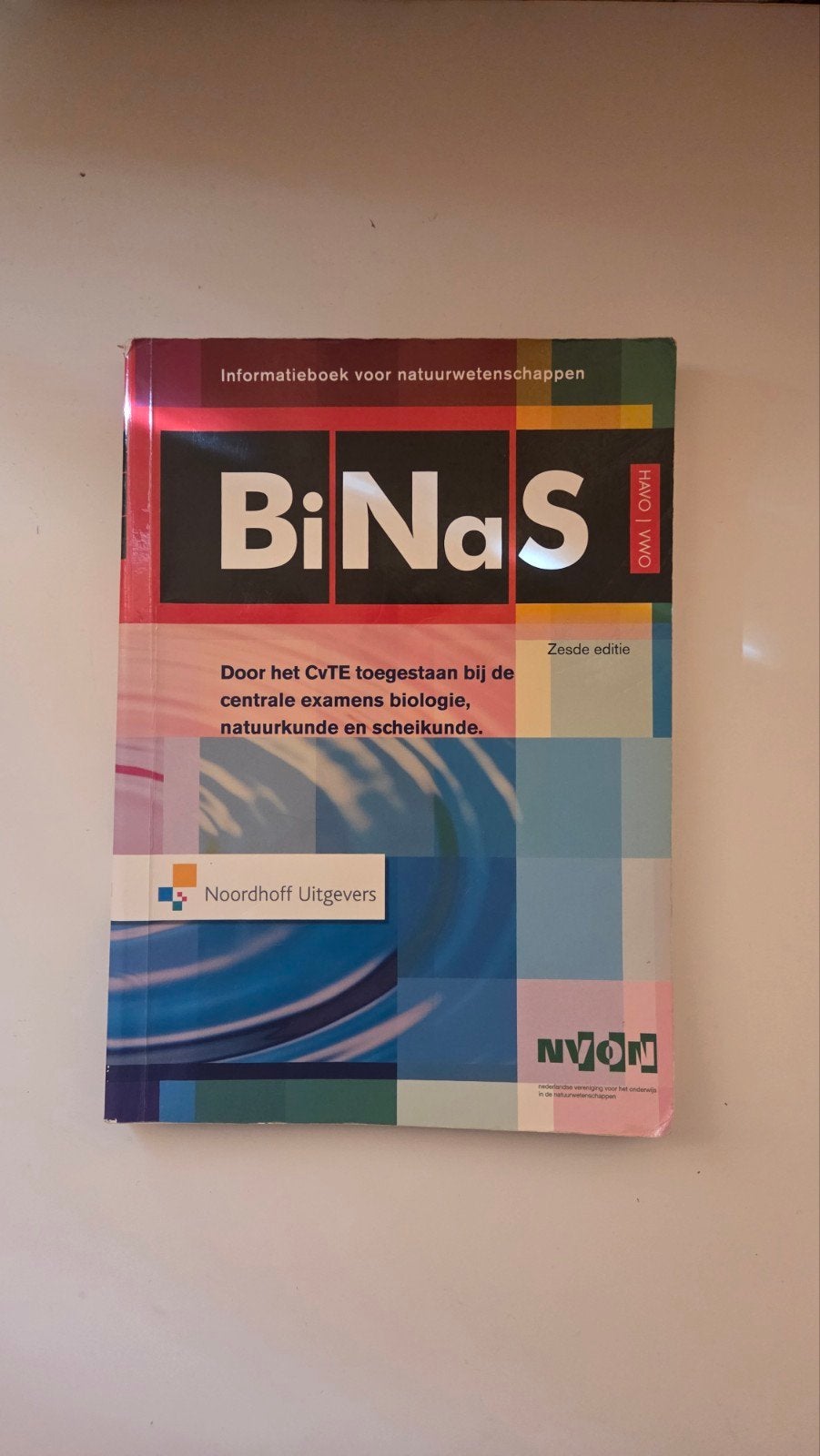 BiNaS zesde editie - Informatieboek natuurwetenschappen, Gelezen, Noordhoff Uitgevers, Beta, HBO