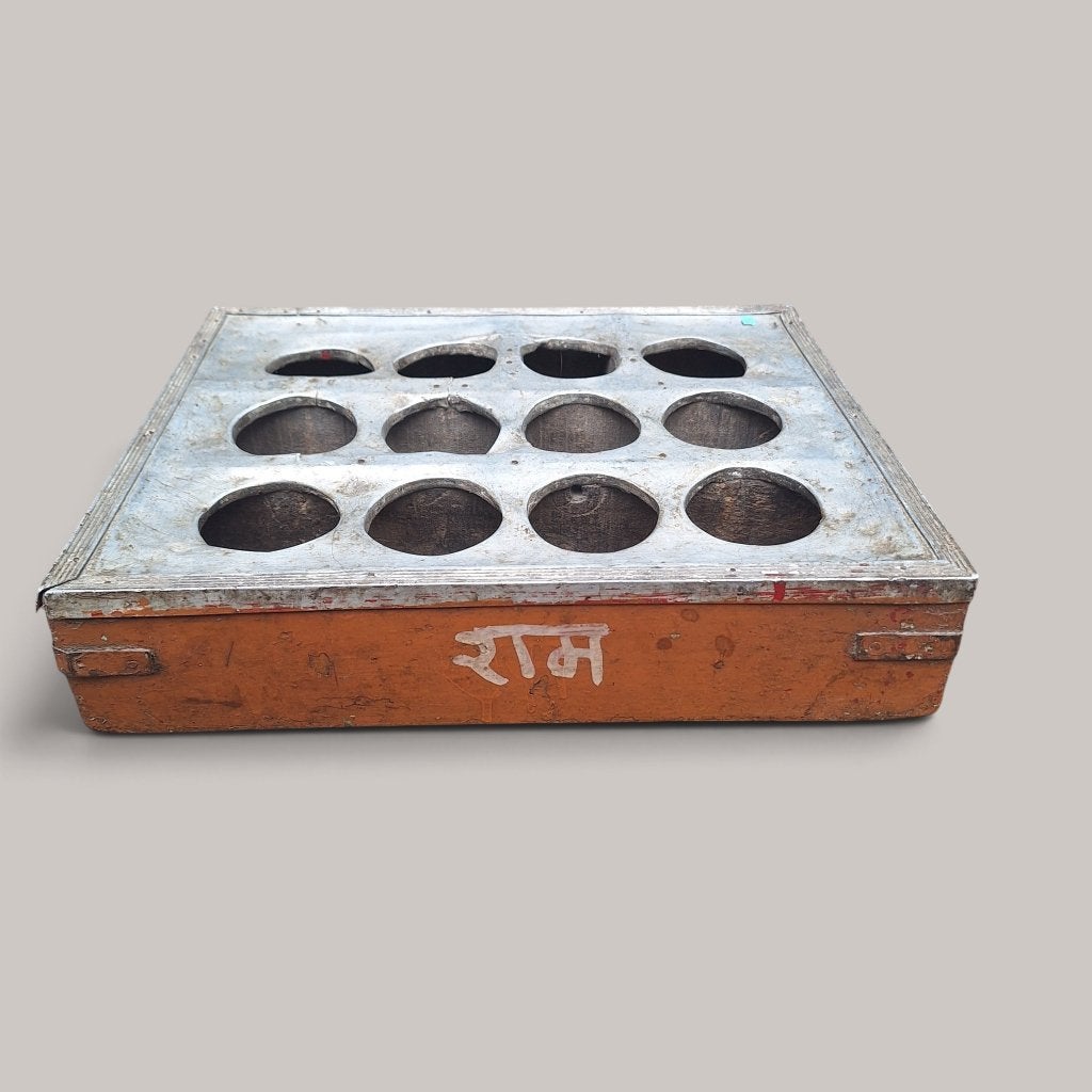Vintage Indiaas houten dienblad met metalen inzet, Gebruikt, Onbekend@voorbeeld.com, Handgemaakt, Ophalen of Verzenden