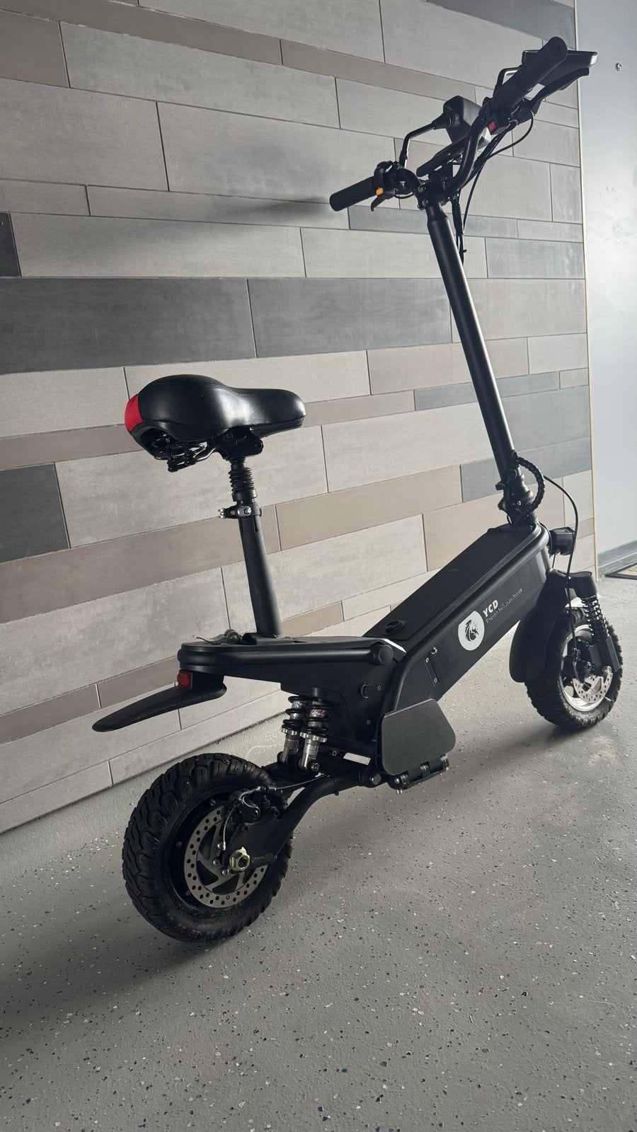 YCD Elektrische Step 48V 13Ah – Kracht & Dubbele Vering, Ophalen of Verzenden, Zo goed als nieuw, Elektrische step (E-scooter)