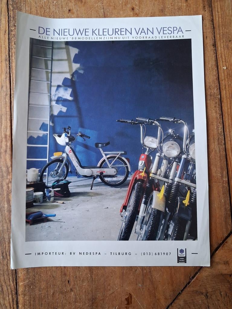 Vespa Kleurenfolder 1988 - Ciao, Si, Rally, Sport, Fietsen en Brommers, Handleidingen en Instructieboekjes, Ophalen of Verzenden