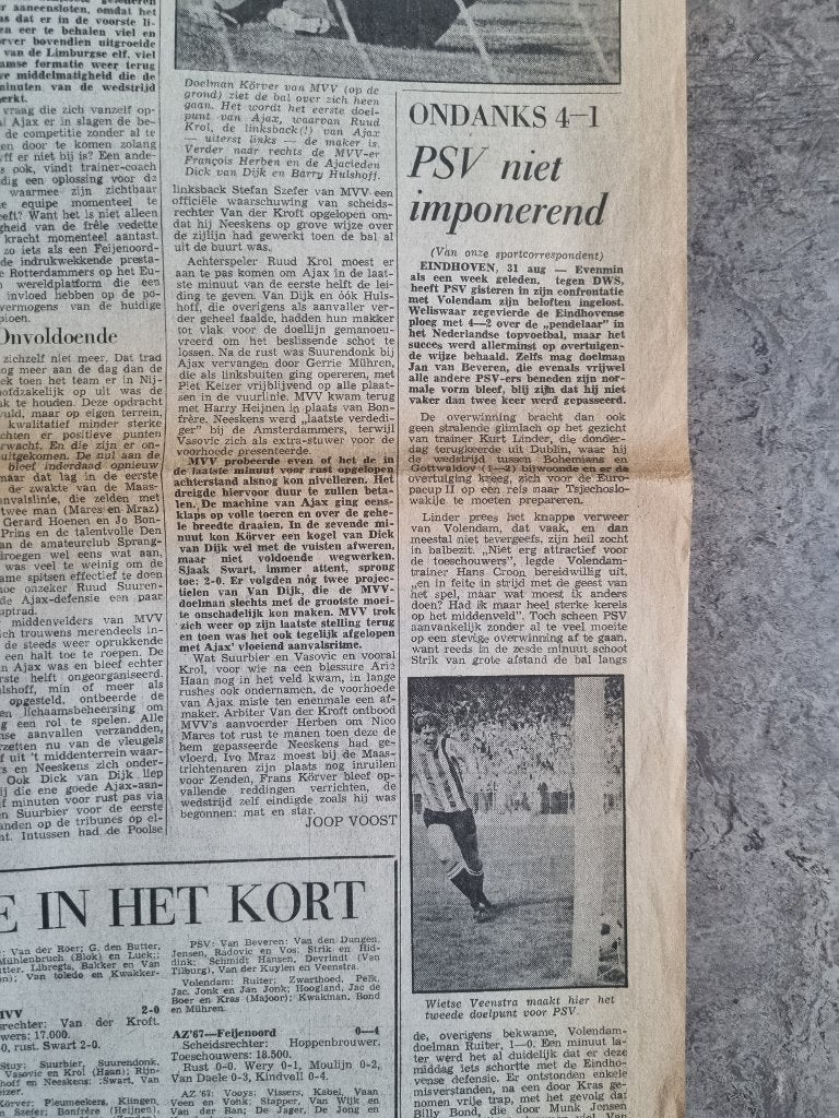 Voetbal PSV wint met 4-1 van Volendam (1970), Ophalen of Verzenden, 1960 tot 1980, Knipsel(s)