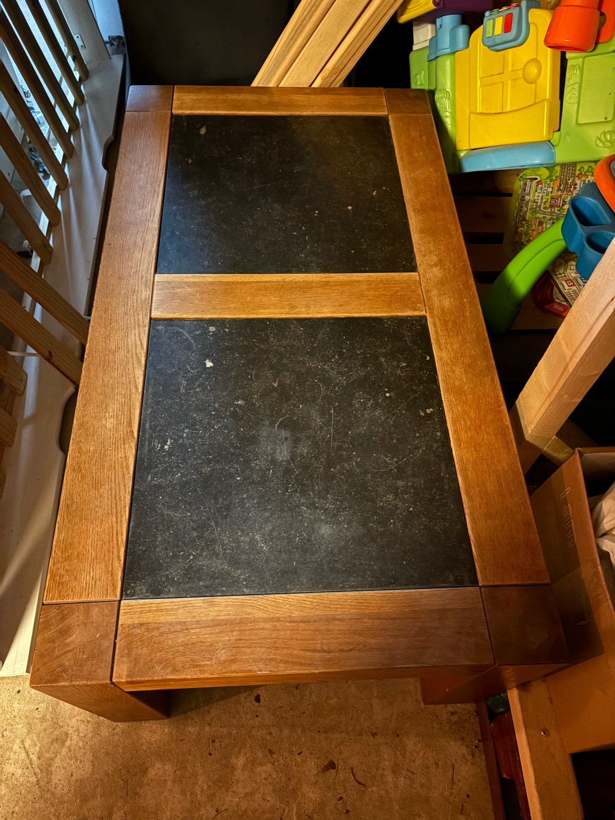 Robuuste salontafel met natuurstenen blad, Ophalen, Minder dan 50 cm, Gebruikt, 50 tot 100 cm