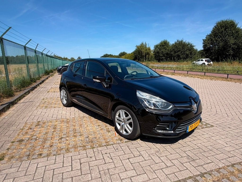 Renault Clio Energy TCe 90pk Eco2 S&S 2017 Zwart, Voorwielaandrijving, 898 cc, Stof, Origineel Nederlands