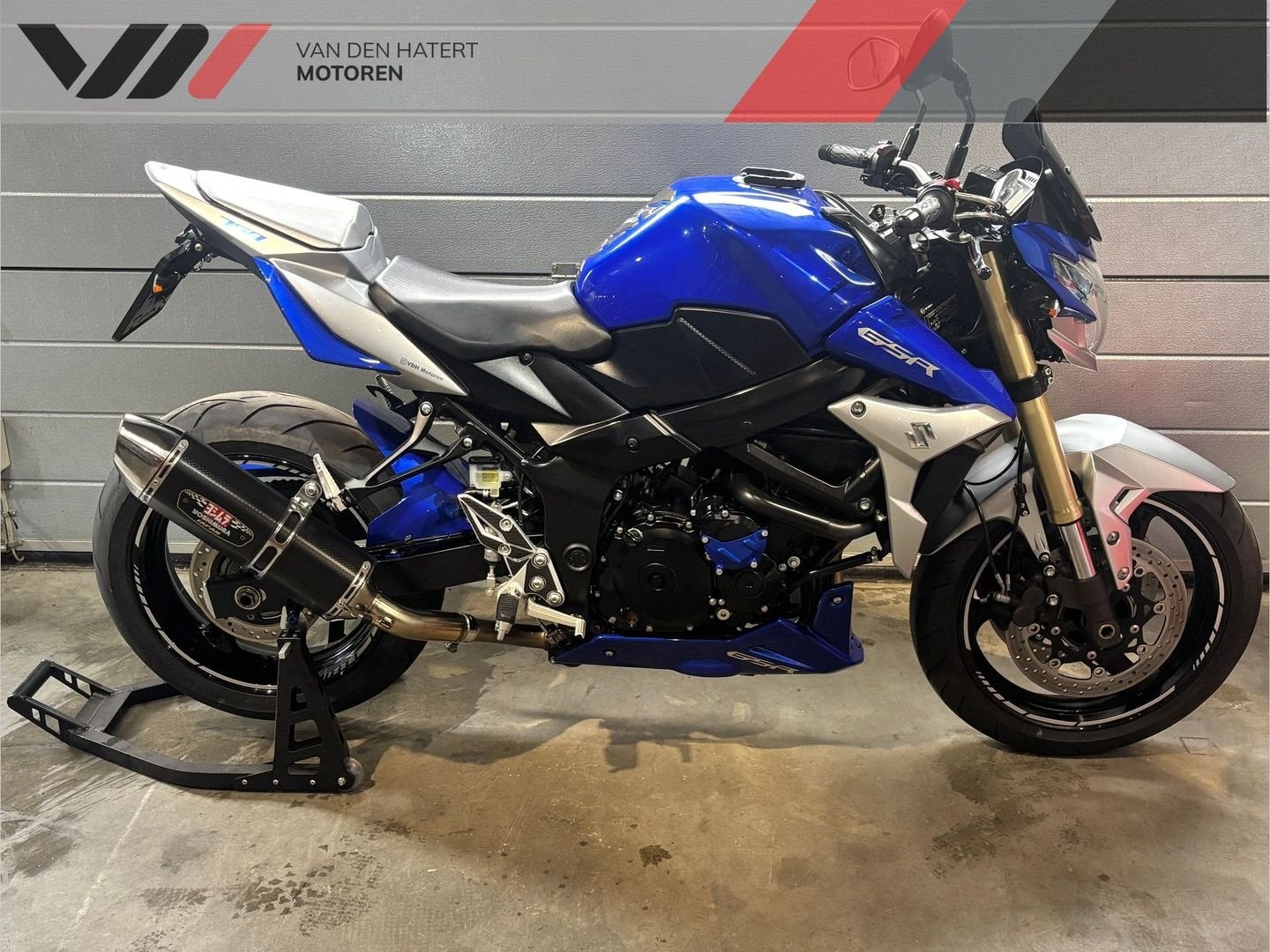 SUZUKI GSR 750 GSR750 #Yoshimura#FullOption, SUZUKI, 4 cilinders, Motorrijbewijs A, Bedrijf