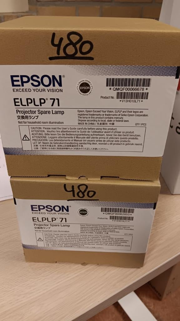 Epson ELPLP 71 projectorlamp - Nieuw in verpakking (2 stuks), Audio, Tv en Foto, Beamer-accessoires, Nieuw, Ophalen of Verzenden