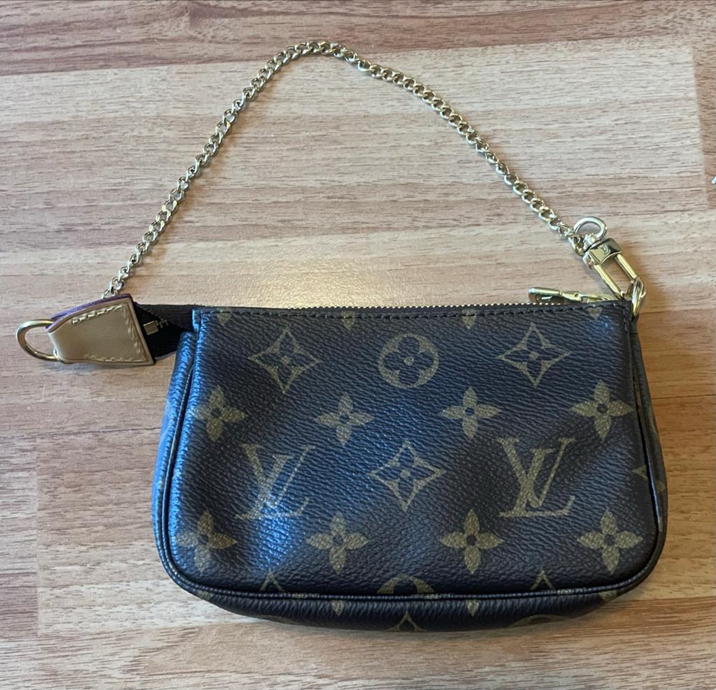 Louis Vuitton Mini Pochette Accessoires Monogram - Nieuw!, Ophalen of Verzenden, Nieuw, Bruin, Avondtasje