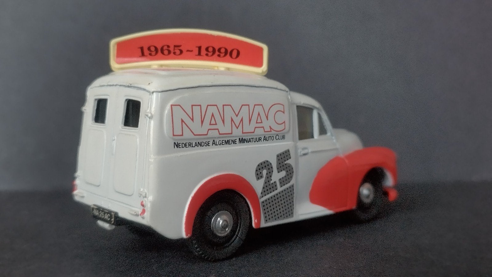 Morris Minor Van Namac 1:43 Corgi Classics Pol, Auto, ., Zo goed als nieuw, .