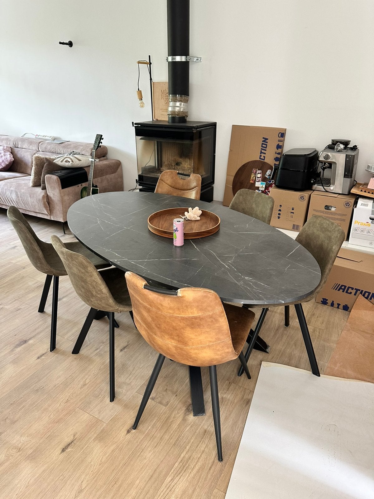 Ikea eettafel + 6 stoelen, Kunststof, 50 tot 100 cm, Zo goed als nieuw, Vijf personen of meer