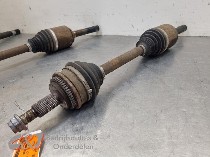 Aandrijfas links-achter van een Landrover Discovery, -, -, Ophalen of Verzenden, -