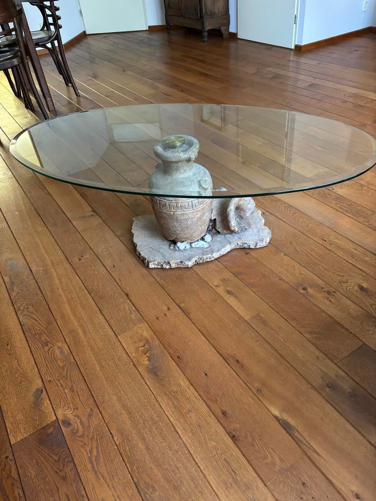 Salontafel met glazen blad en stenen voet, Ophalen, Gebruikt, 100 tot 150 cm, 50 tot 100 cm