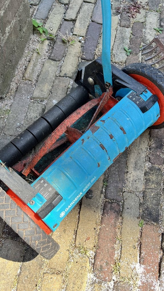 Gardena 4000 SM Kooimesmaaier met gratis tuinhaken set, Tuin en Terras, Grasmaaiers, Ophalen, Gebruikt, Handgrasmaaier, 30 t/m 39 cm