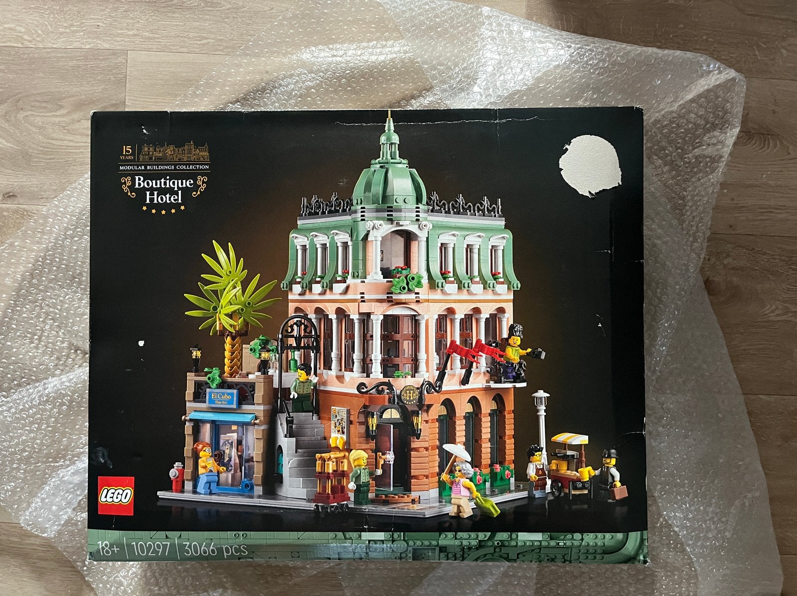 Nieuw LEGO Boutique Hotel (10297) - Modulaire Gebouwen, Ophalen of Verzenden, Nieuw, Overige merken
