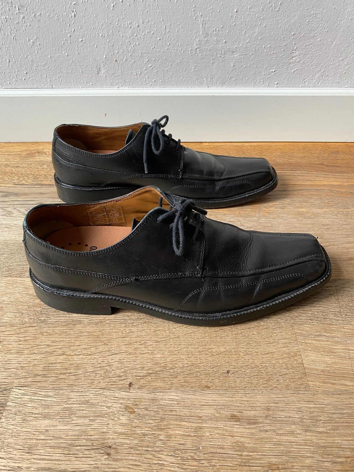 Zwarte veterschoenen, maat 44, merk Enrico Mori, Zwart, Ophalen of Verzenden, Gedragen, Veterschoenen