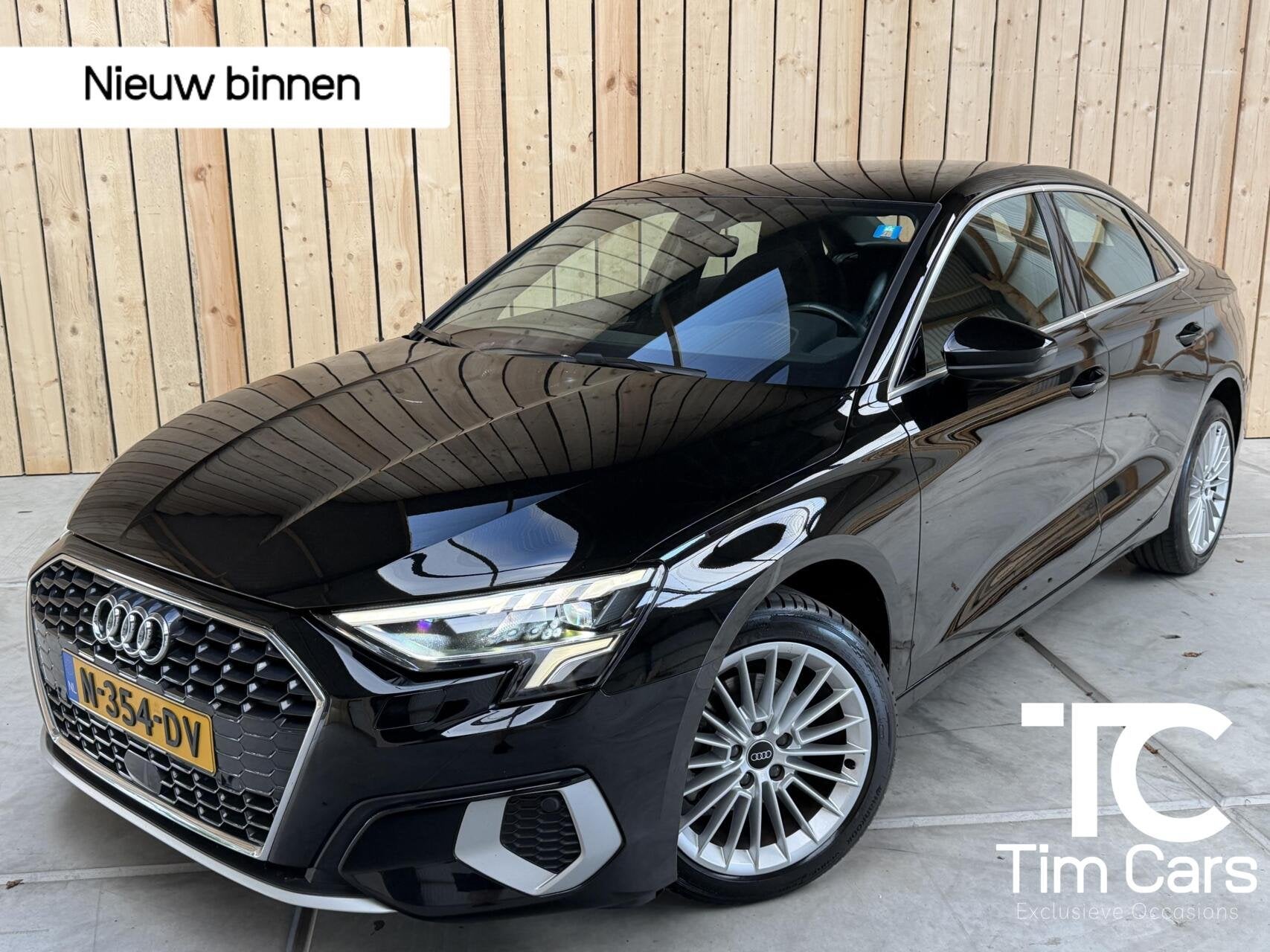 Audi A3 Limousine 30 TFSI Pro Line Automaat | Navigatiesyste, Gebruikt, Zwart, Origineel Nederlands, Bedrijf