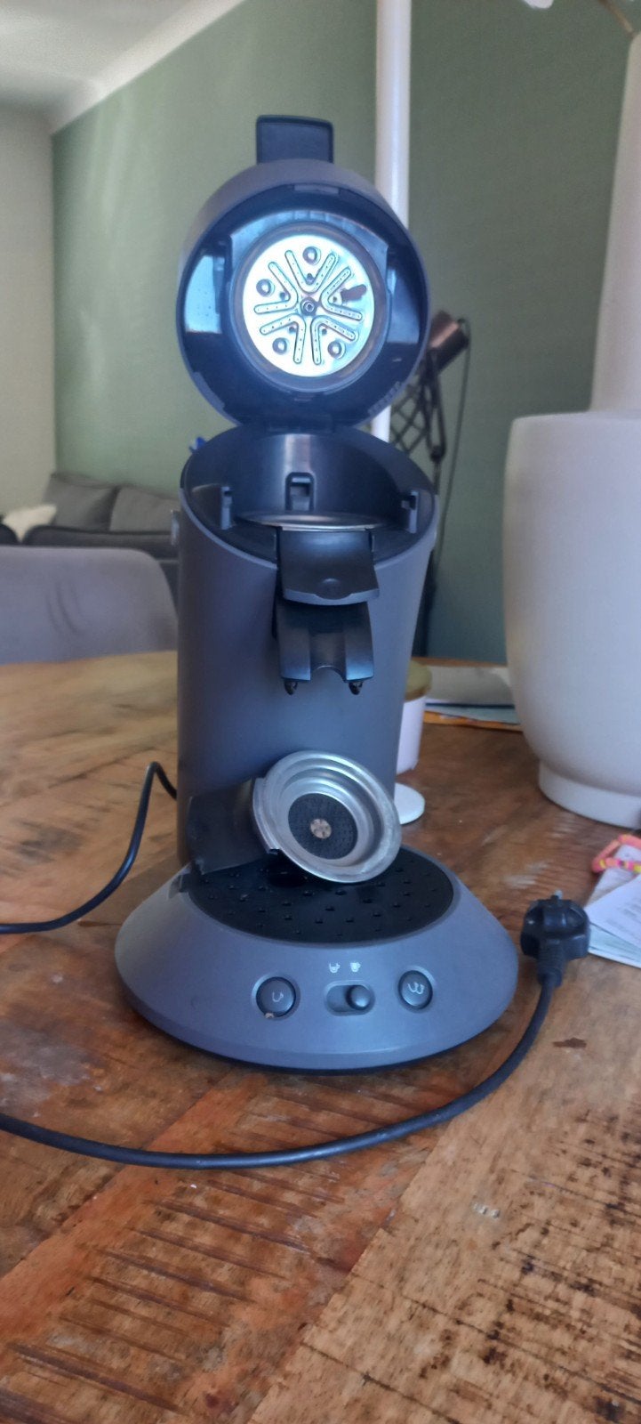 senseo apparaat, Koffiepads en cups, Koffiemachine, Ophalen of Verzenden, Zo goed als nieuw