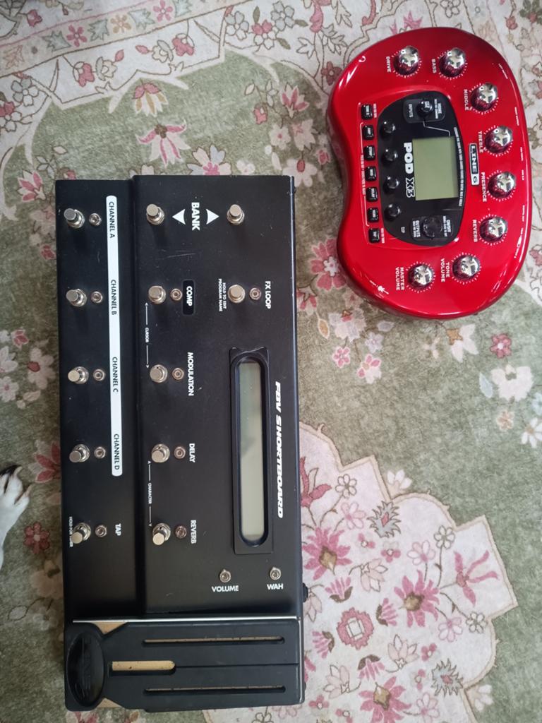 Line 6 POD X3 Live en X3 met FBV Shortboard, Muziek en Instrumenten, Effecten, Ophalen of Verzenden, Gebruikt, Multi-effect