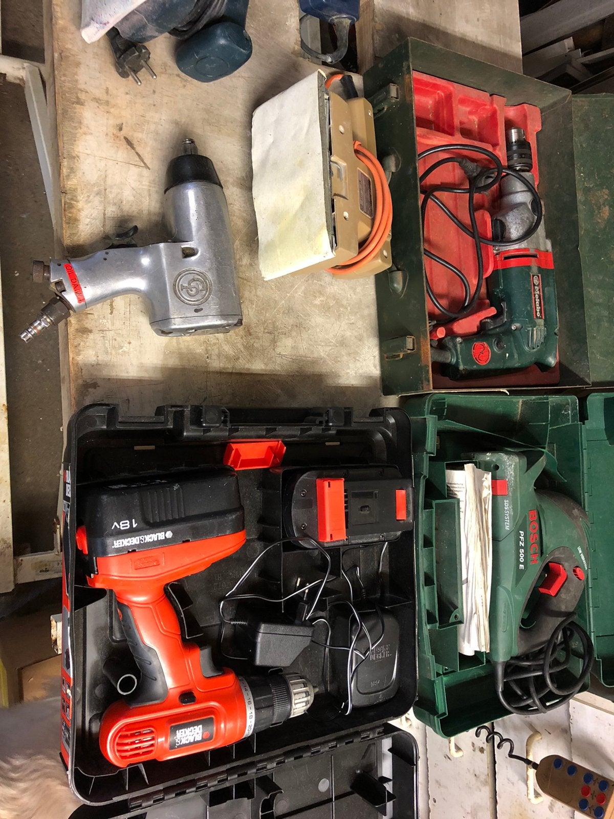 Te koop doos vol electrisch gereedschap, Ophalen, Gebruikt, Boormachine