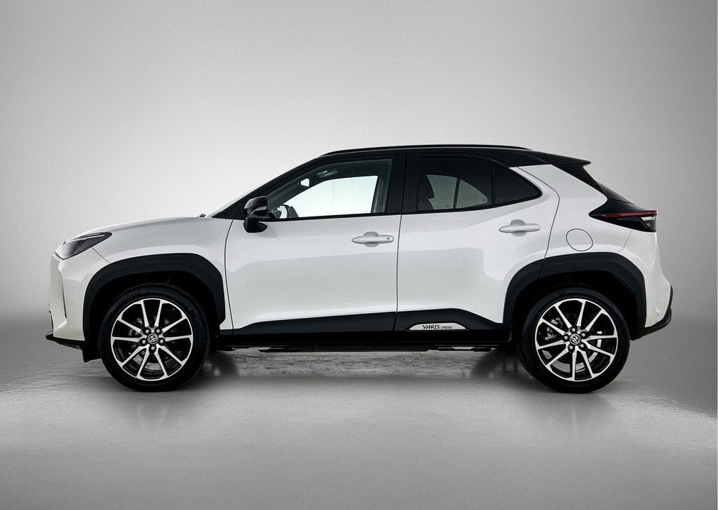 Toyota Yaris Cross 1.5 Hybrid 130 GR SPORT | BTW voertuig |, Auto's, Toyota, 12 maanden, Gebruikt, Wit, 1490 cc