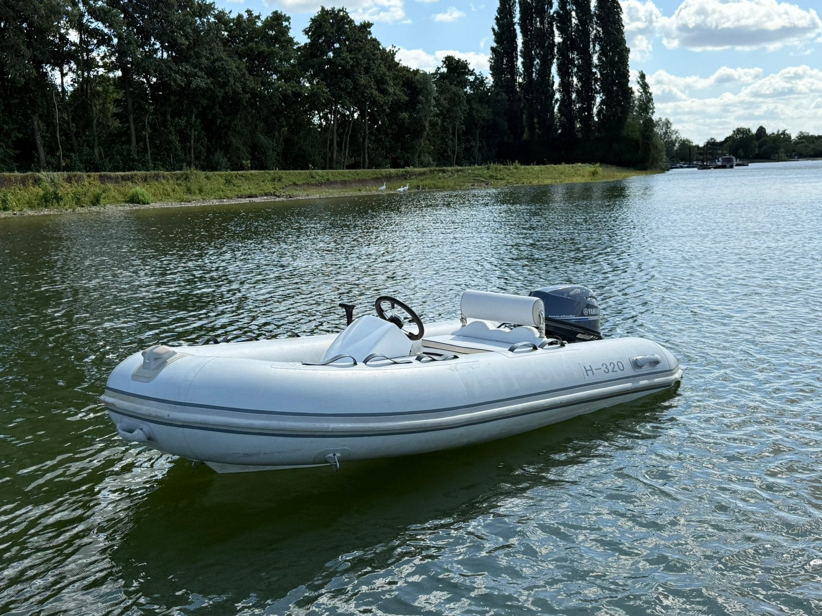 Rubberboot H-320 met Yamaha 25PK, Watersport en Boten, Rubberboten, Inclusief motor, Yamaha, Zo goed als nieuw, Ophalen