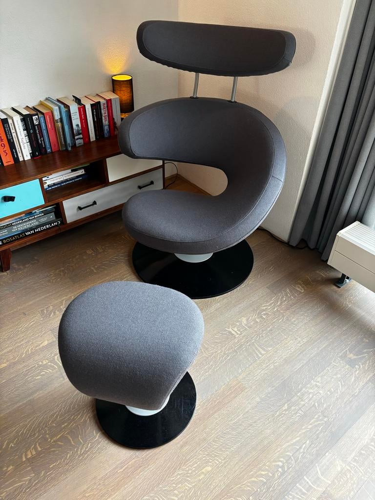 Stokke Peel fauteuil - Nieuw gestoffeerd met hocker, Huis en Inrichting, Ophalen of Verzenden, Zo goed als nieuw, Stof, 75 tot 100 cm