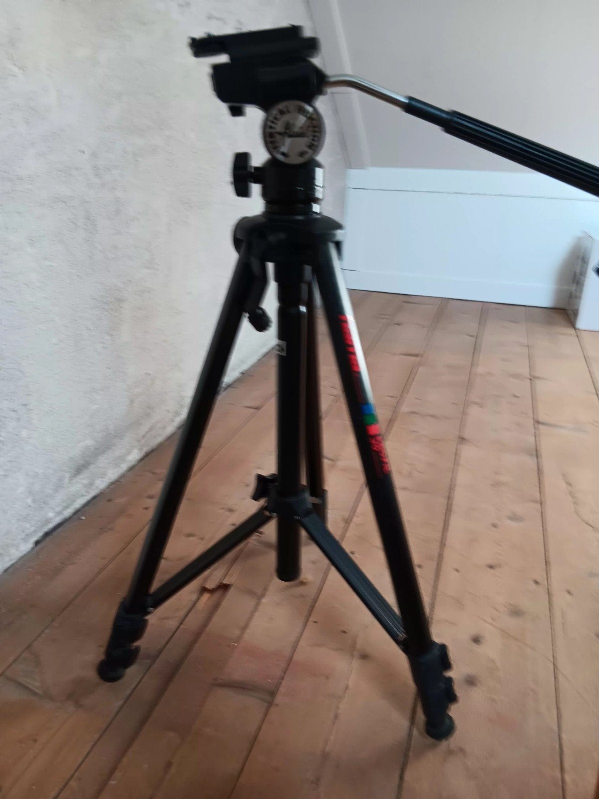 Hama Videostatief "Profil 30" Fluid, Gebruikt, Hama, 150 tot 175 cm, Vloeistofkop