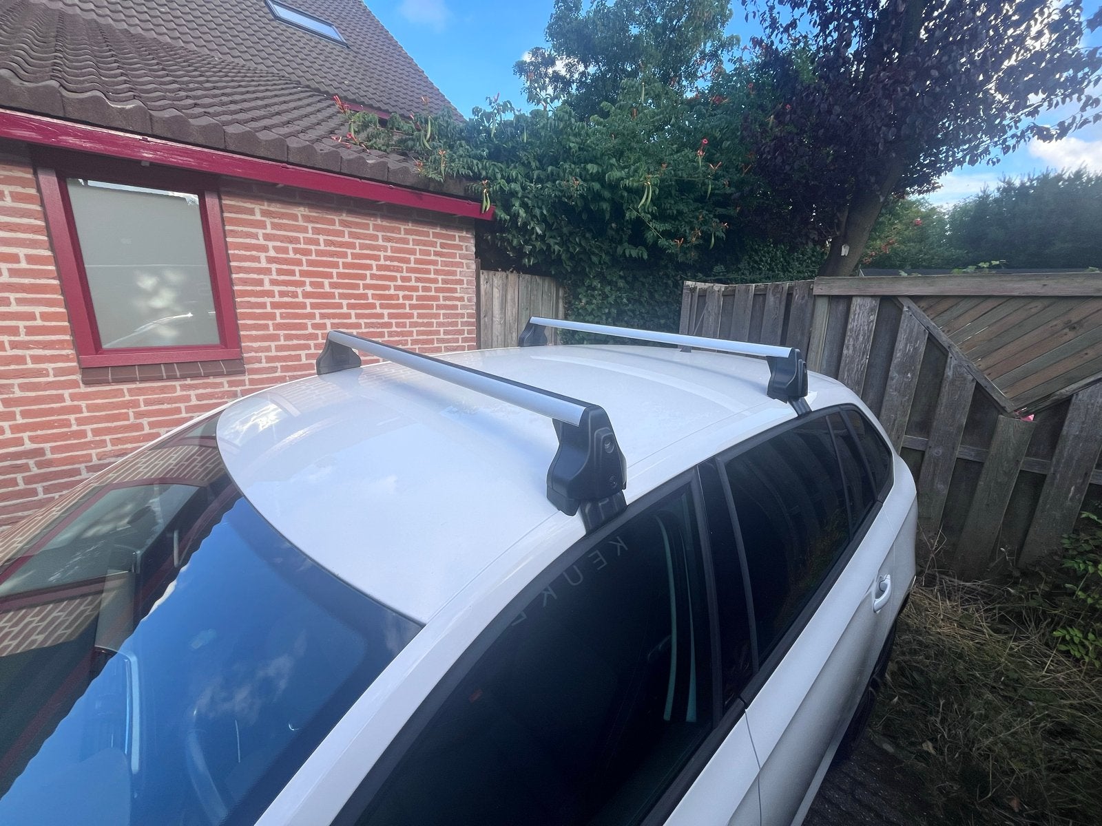 Skoda dakdragers "basic roof rack", Auto diversen, Ophalen, Zo goed als nieuw