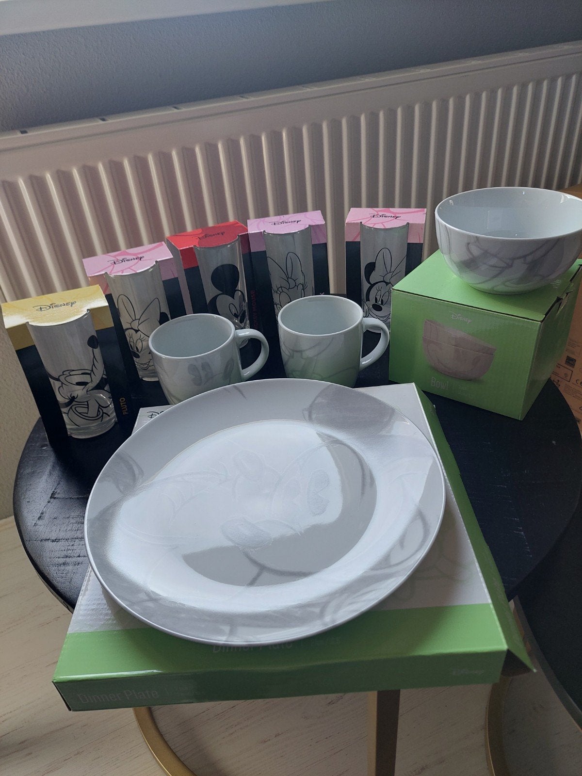 Disney servies - borden, kommen, mokken, glazen, Overige merken, Keramiek, Nieuw, Ophalen of Verzenden