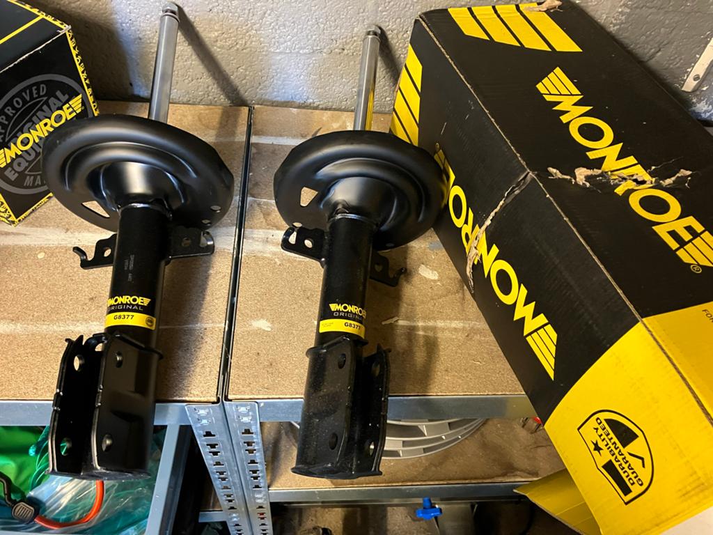 Monroe Schokdempers voor Renault Scenic 3 (Nieuw), Auto-onderdelen, Ophanging en Onderstel, Renault, Nieuw, Ophalen